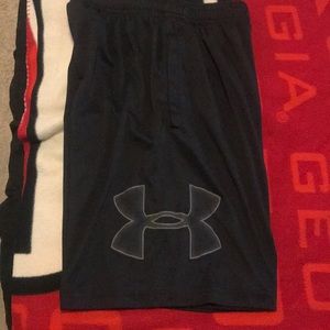 Black under armour shorts